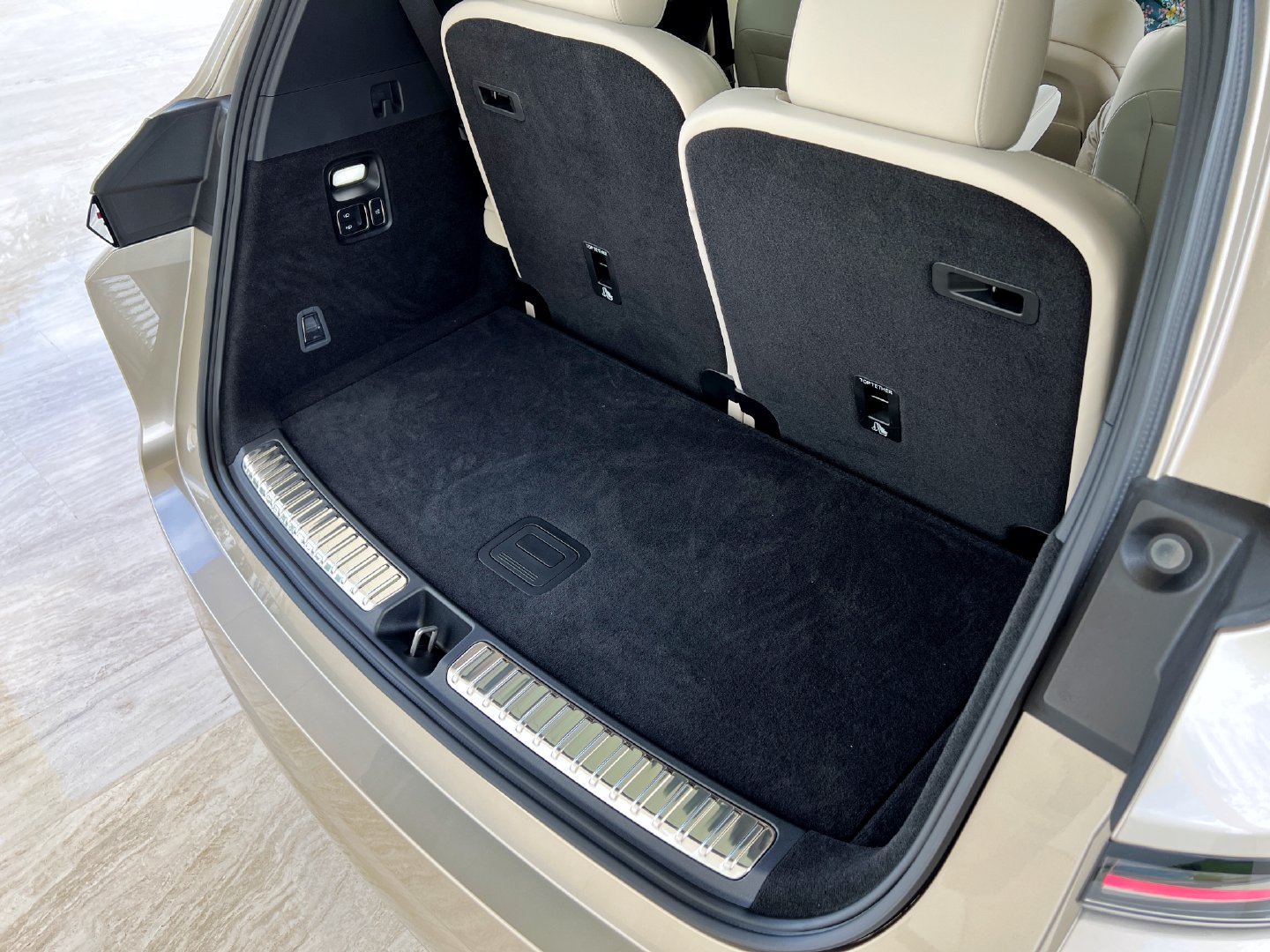 理想l9优缺点详细讲解,理想L9的优缺点