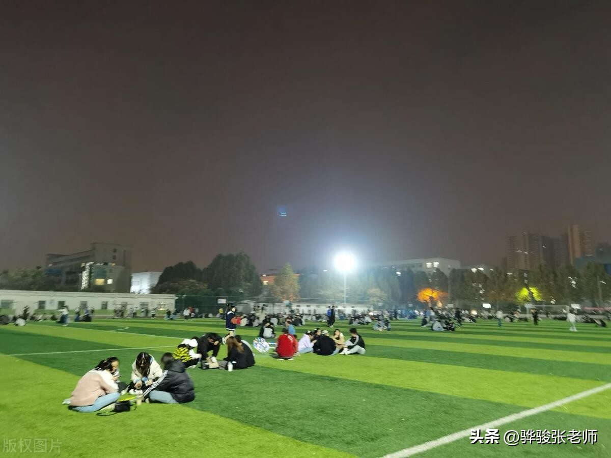 中国大学评级发布，公办大学9所位列顶级，民办高校20所闪亮上榜