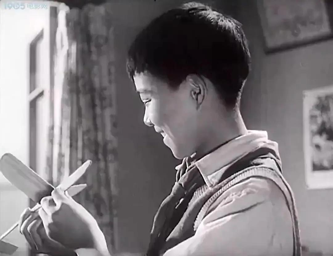 老电影小足球队员在线观看,60年代老电影小足球队员完整版