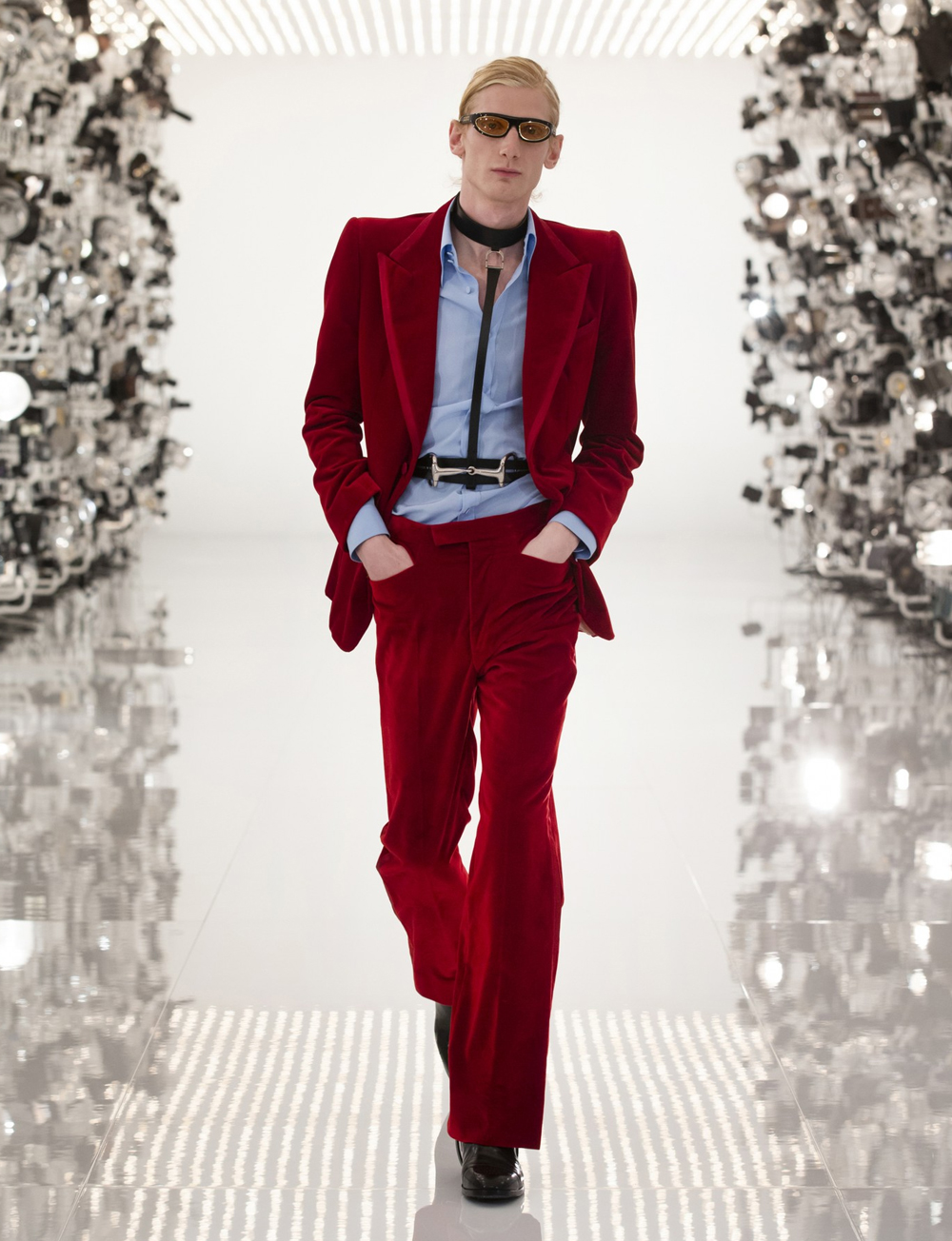 每周时报｜全球巡回第一站，RIMOWA就把朋友们的行李箱公开了？