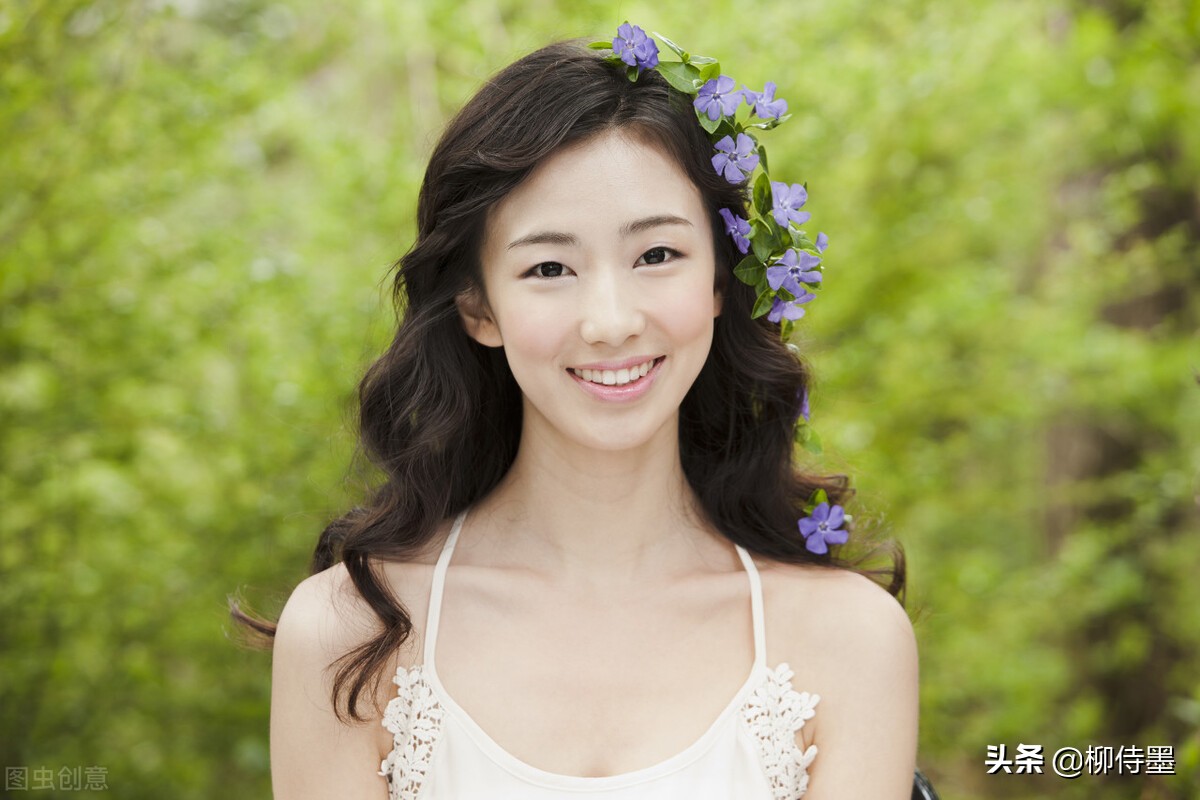 阿姨摄影不会摆姿势？4句口诀拍出优雅美，气质上镜有韵味