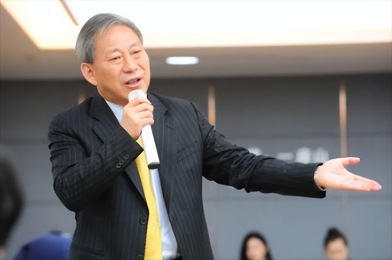 江苏首富严介和现状,江苏省首富严介和