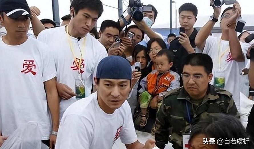 刘德华长盛不衰四十年的真相,刘德华为何年纪大了还拼命赚钱