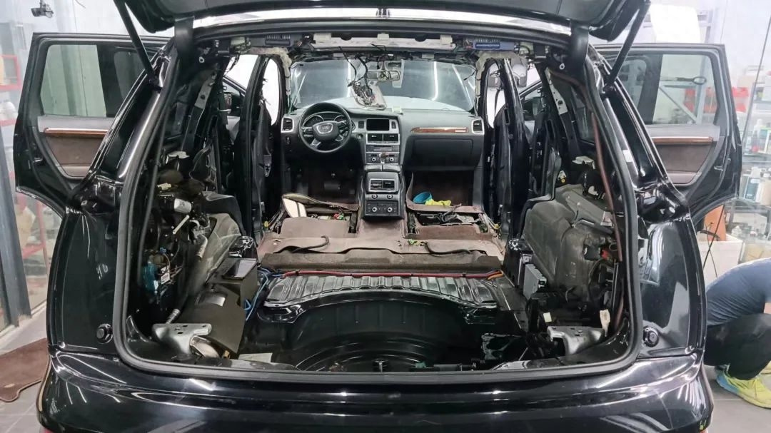 江苏13款柴油奥迪q7翻新,大哥买奥迪q7