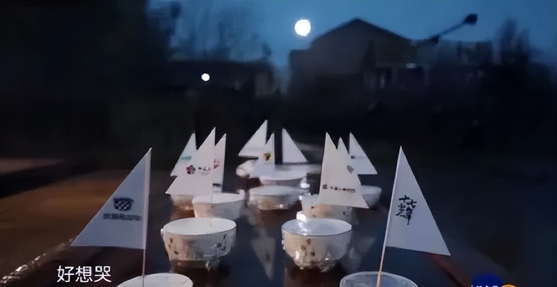 爱奇艺弹幕怎么发不出去啦,爱奇艺中间播广告合法吗