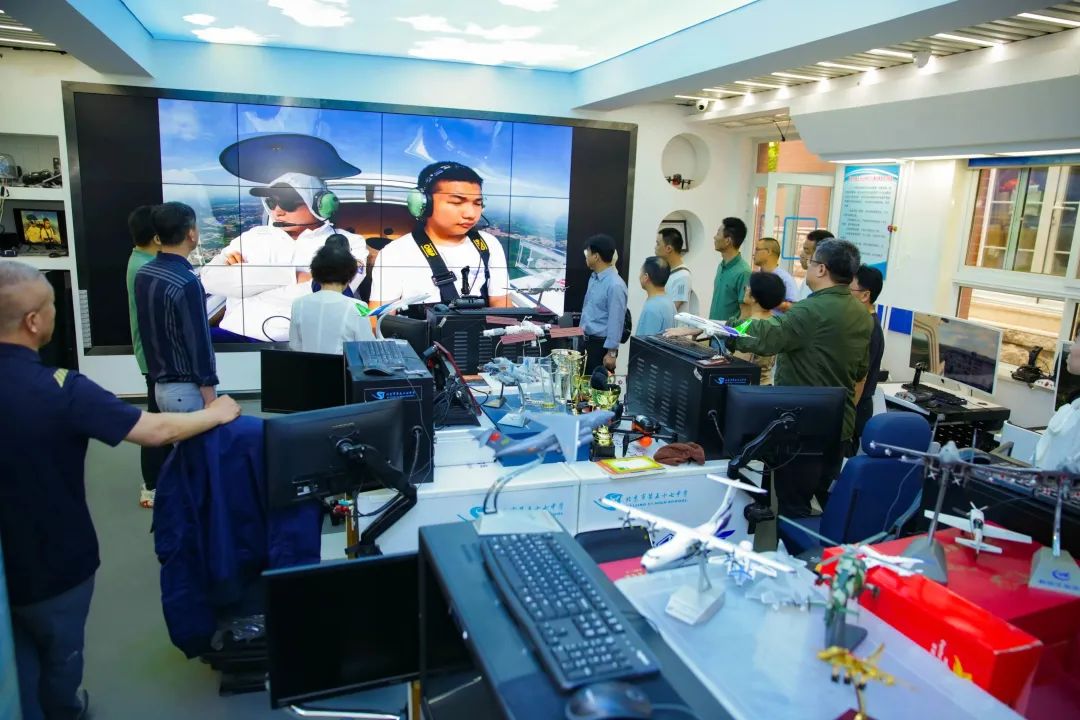 学校开展青少年科技创新活动情况,青少年科技思维创新大赛