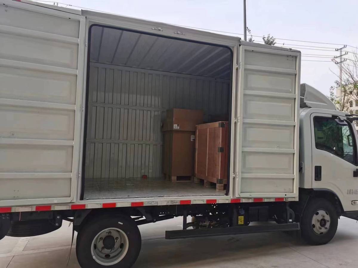 餐饮老板转身成带货,餐饮创业货车司机