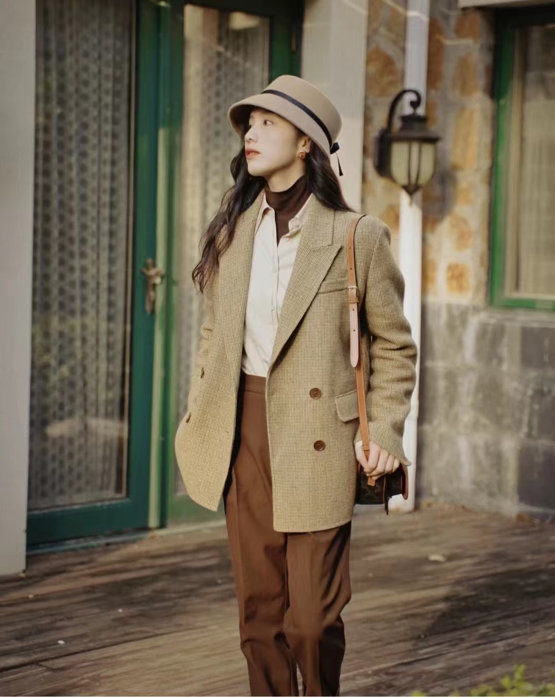 40到50岁秋冬高档女装连衣裙,秋冬搭配简约高级30岁到40岁