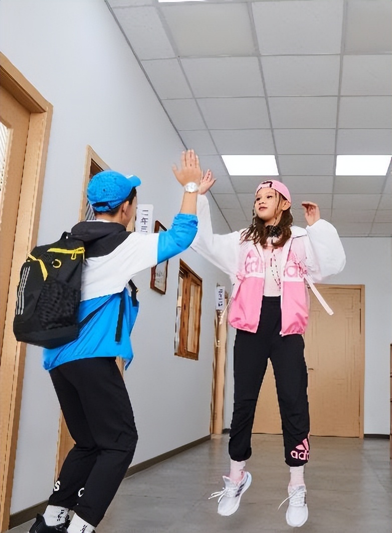 阿迪达斯新品男童款,阿迪儿童新春套装