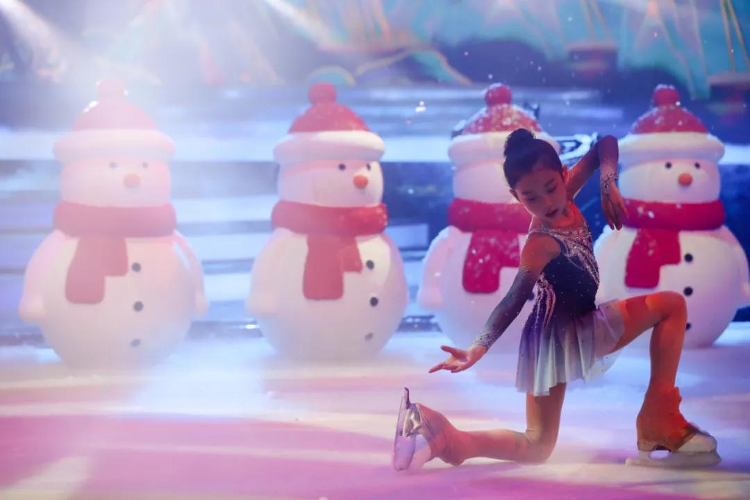 2022春晚冰雪闪亮登场中国年,瑞雪兆丰年舞台大屏幕背景视频