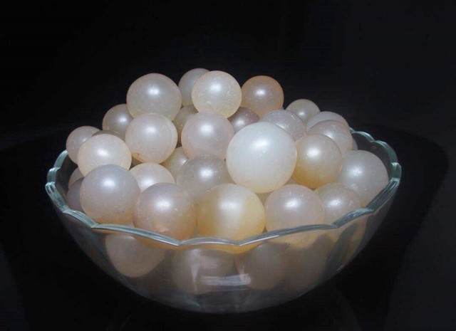 2017年,定慧寺将高僧遗体捐赠国家,体检现场显示:大脑还在