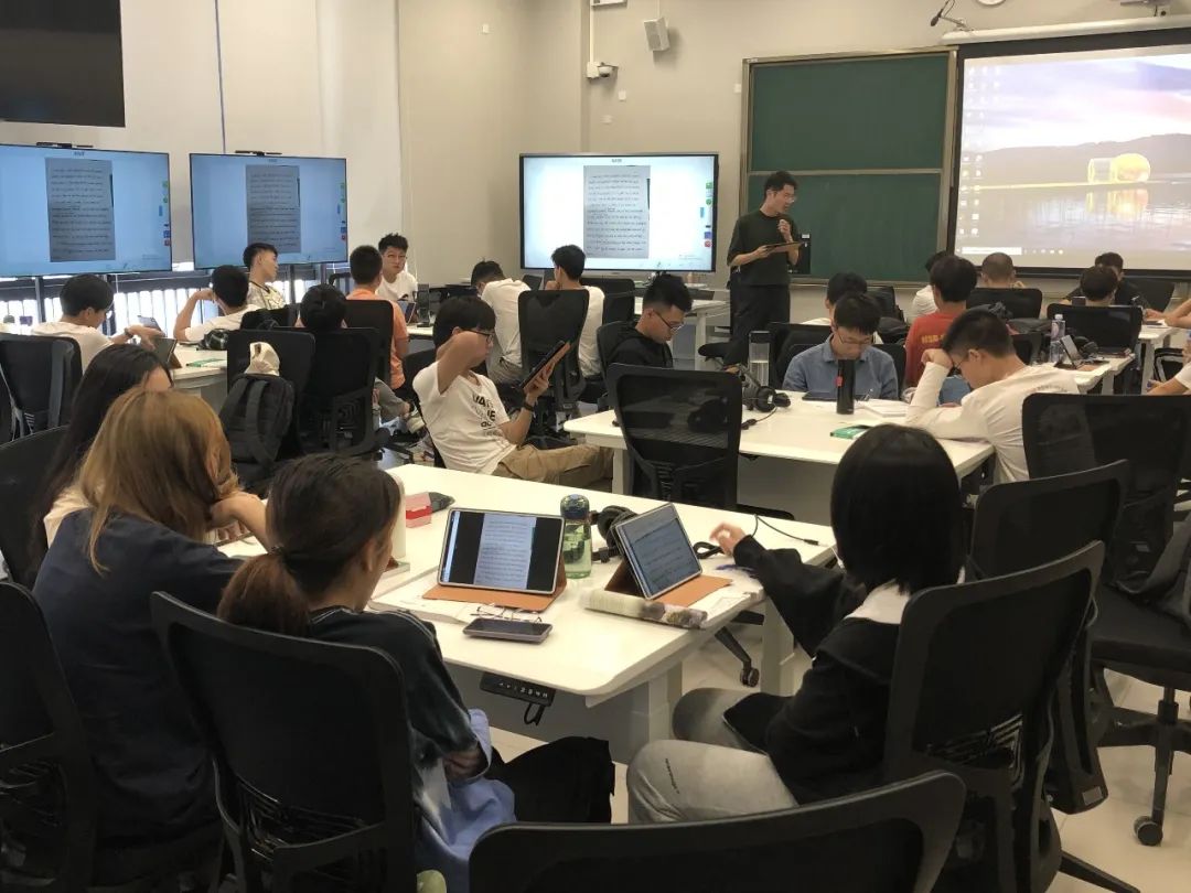 深技大外国语,外国语职业技术大学招生简章