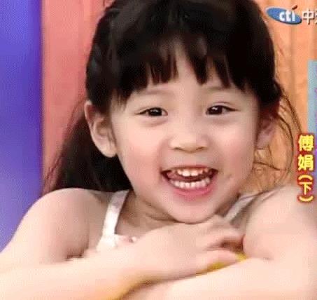 欧阳娜娜的潮牌浴袍,欧阳娜娜品牌浴袍998元一件