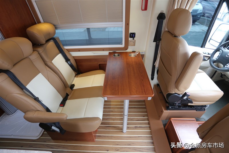 百公里8.9升油算多吗,欧睿6座柴油房车