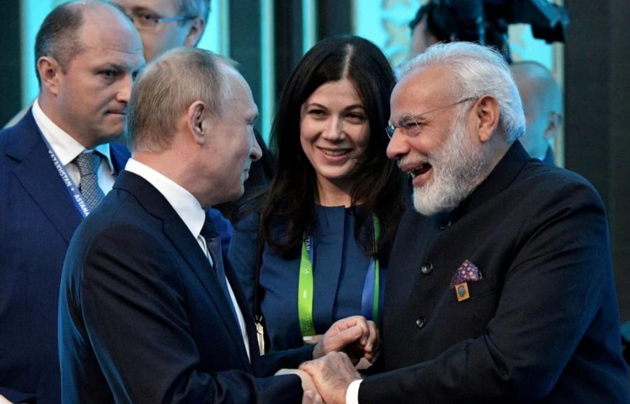 俄罗斯卖给印度的石油怎么运输,俄罗斯向印度出口石油怎么运输