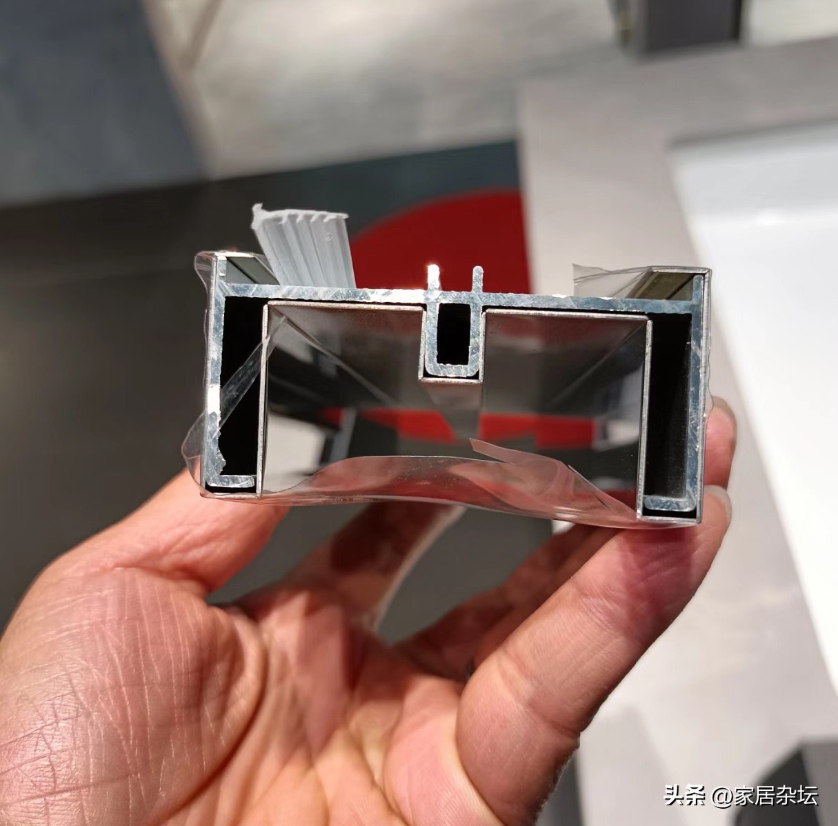 2500元和7500元玻璃浴房有何区别？2种都用过，这些感受不吐不快