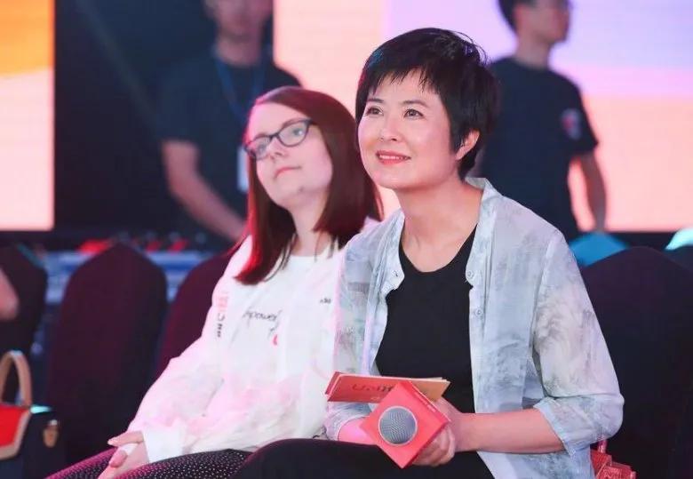 泉灵与李铁,李铁和张泉灵