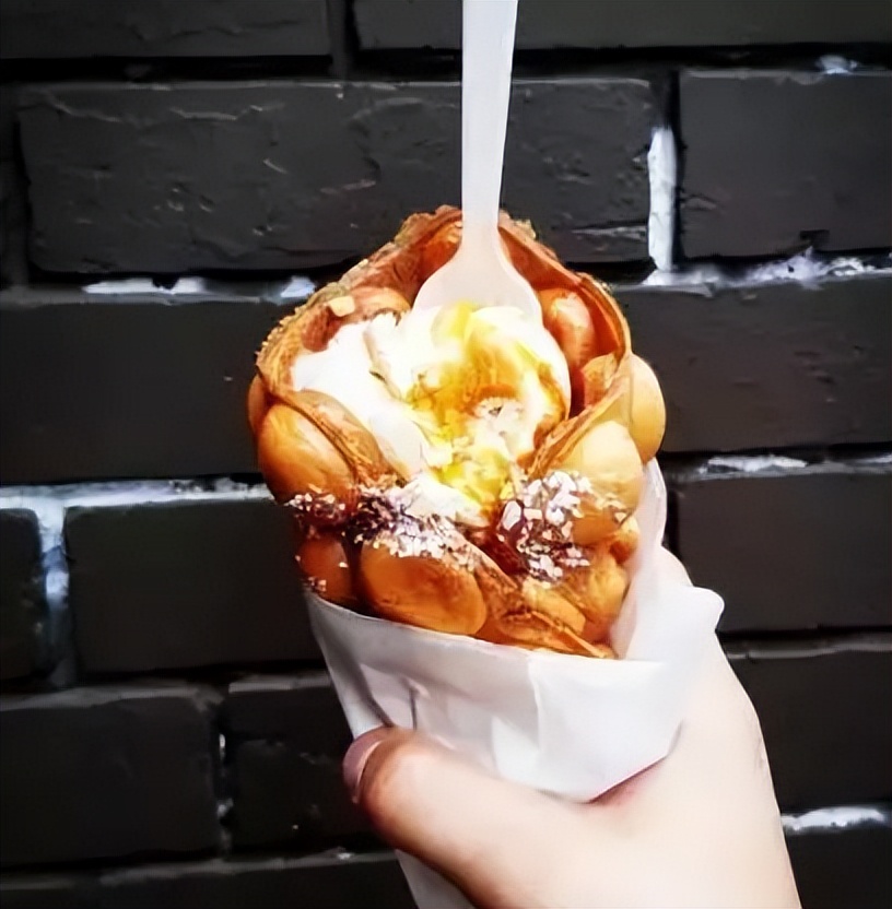 大热的天儿，来只鸡蛋仔冰淇淋吧