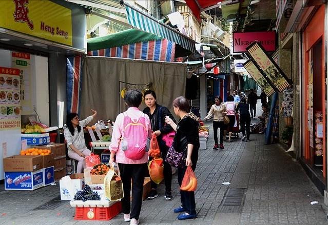 在澳门重生的当铺：依附*场赌**、售卖高奢品疯狂敛财，赌徒血本无归