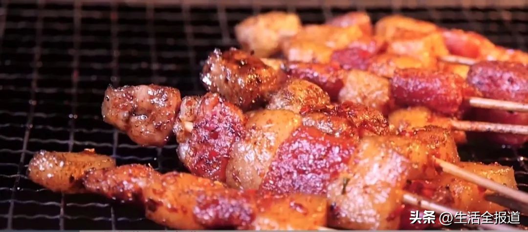 想吃烧烤教你五招降低撸串伤害,烧烤撸串真材实料才能做出好味道