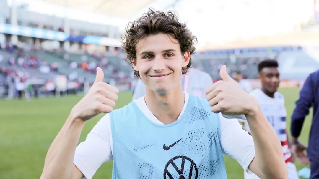 四年一度足球比赛,四年一度的世界杯