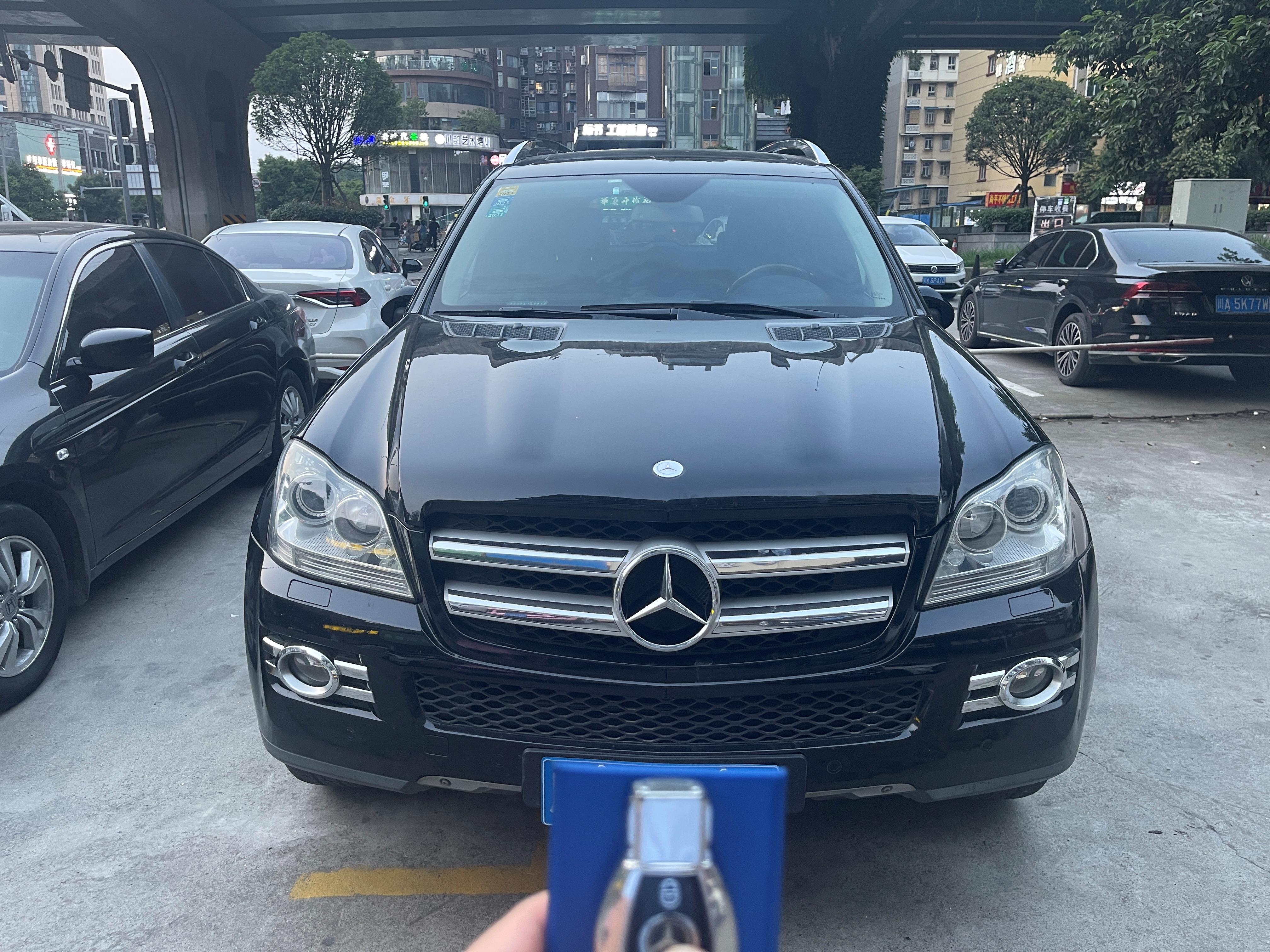 汽车怎么抵押给银行借款,汽车怎么抵押贷款流程