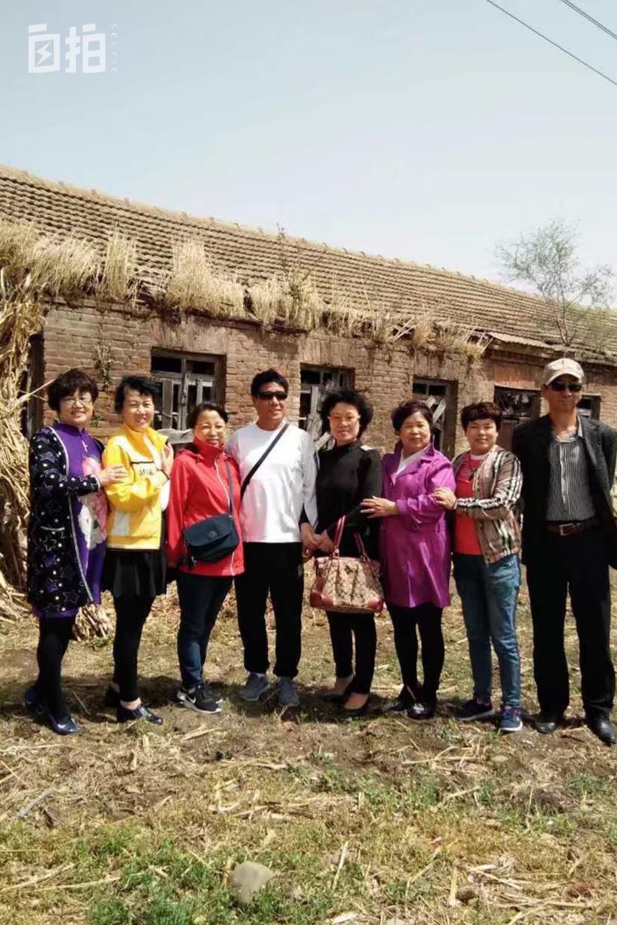 我,东北女老板,80年代万元户,年近50出国当保姆,嫁大21岁老外