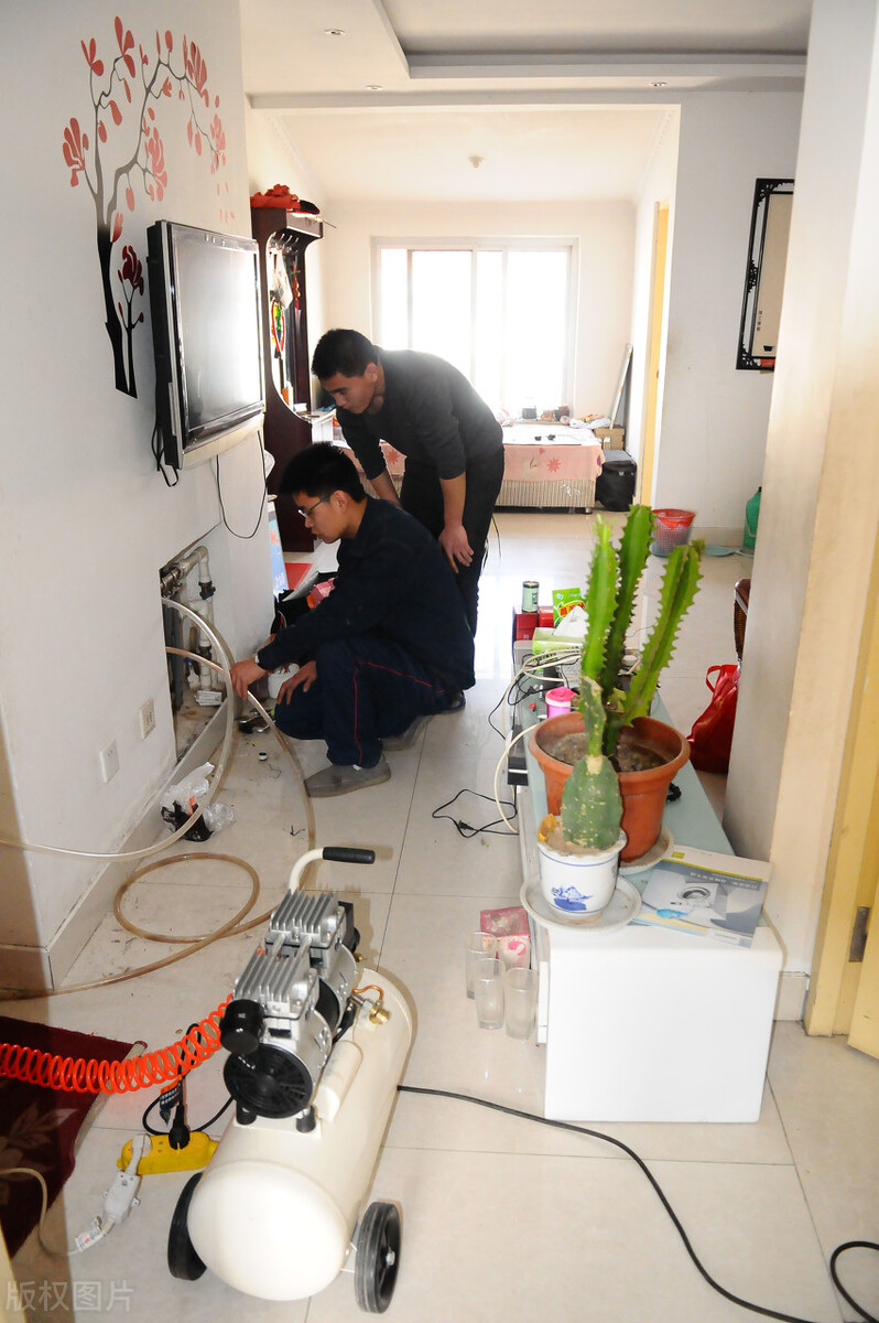 为什么地暖费有的六七百就能开,地暖开一个屋和开两个费气差多少