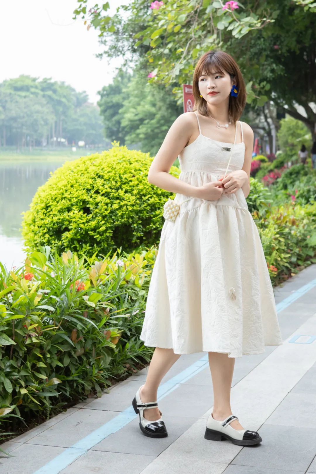 洋气新款夏天单鞋,今年流行的夏季好看的气质单鞋