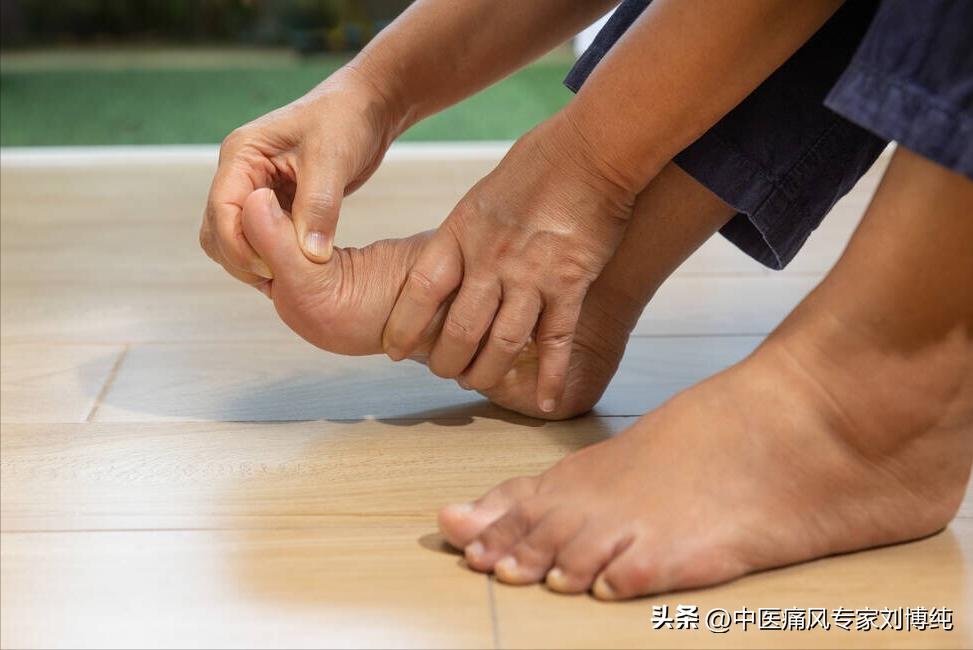 艾叶颈椎腰椎病治疗药方,营养心脏颈椎神经的中药配方