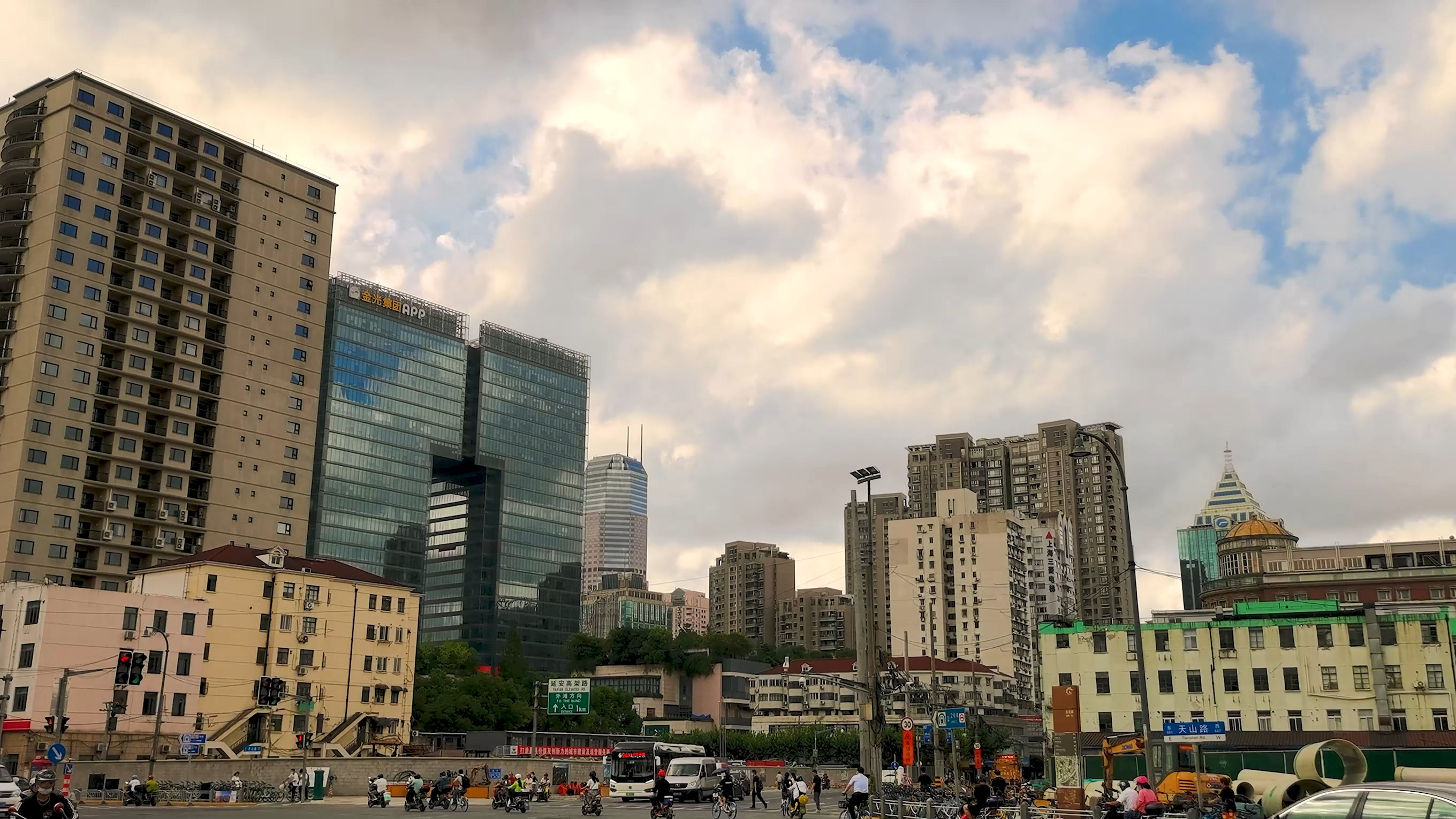 上海长宁区为什么这么繁华,上海市长宁区繁荣吗