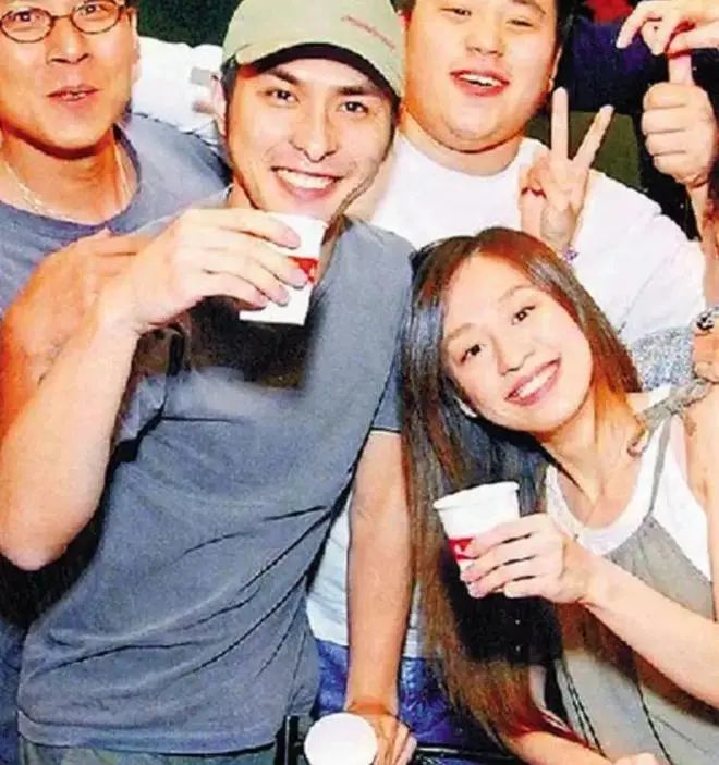 40岁王心凌为何翻红,王心凌最近是凭借什么翻红的