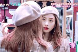 冬天戴帽子拍照摆拍技巧,冬天如何正确戴帽子拍照