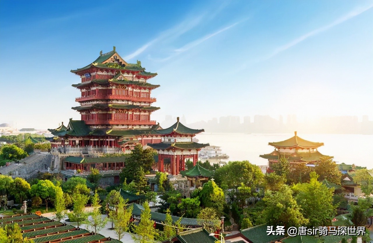 临江而生，孕育千年的州府之地，一座深藏于江西的“小*安门天**”