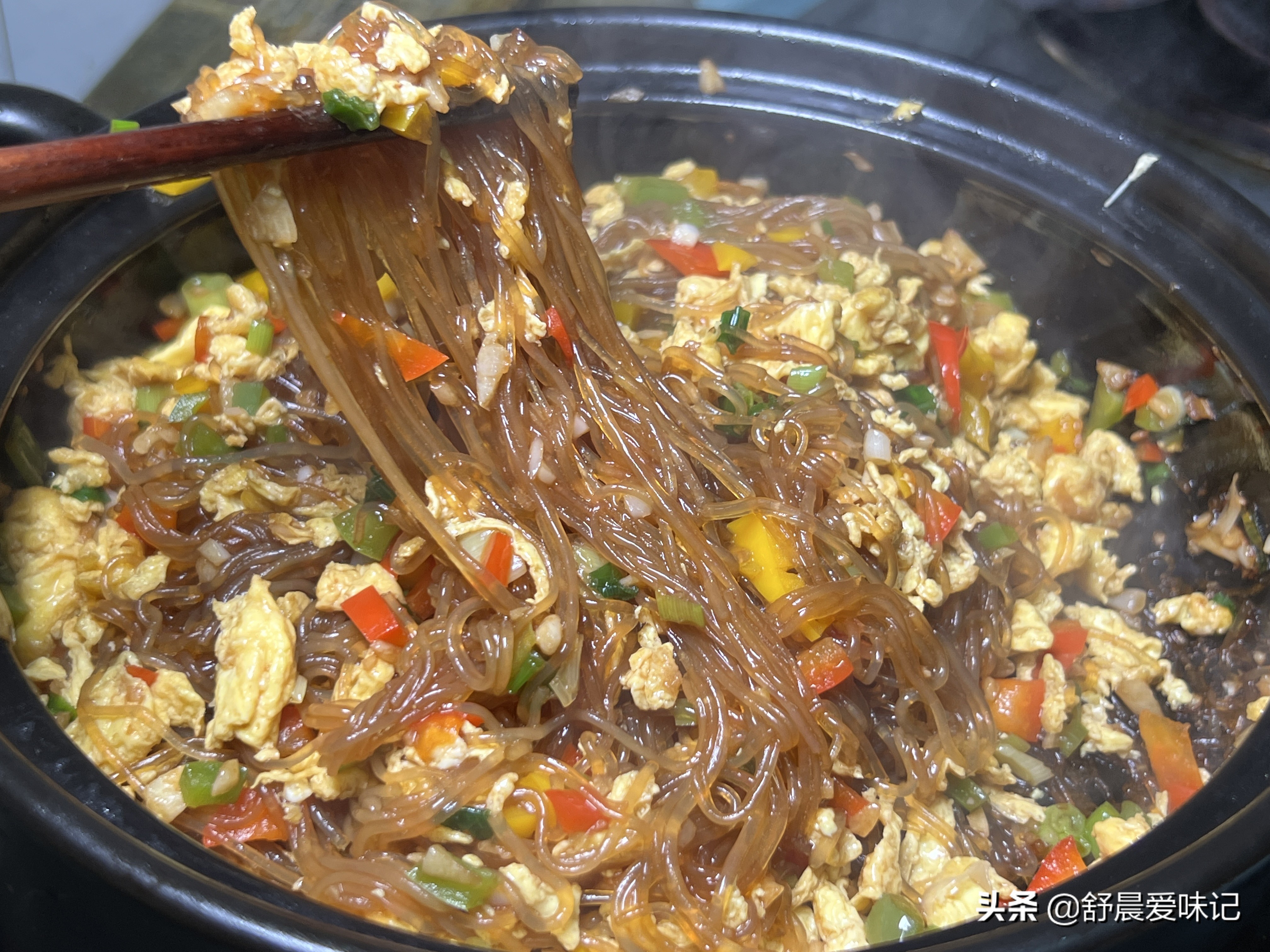 一把粉丝两个鸡蛋,鸡蛋柿子土豆粉丝汤