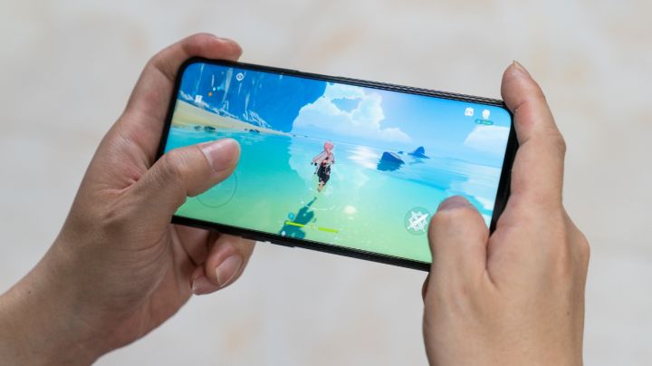 中端手机1500到2000之间,2000左右中端机性价比排行榜