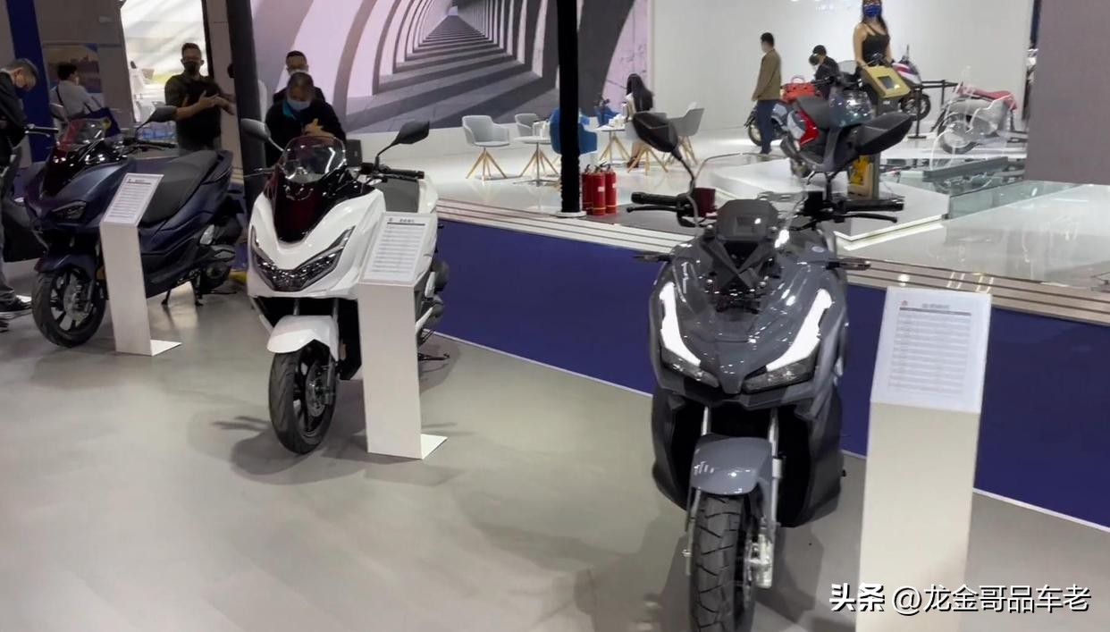 豪爵踏板车新款500,嘉爵500踏板车评测