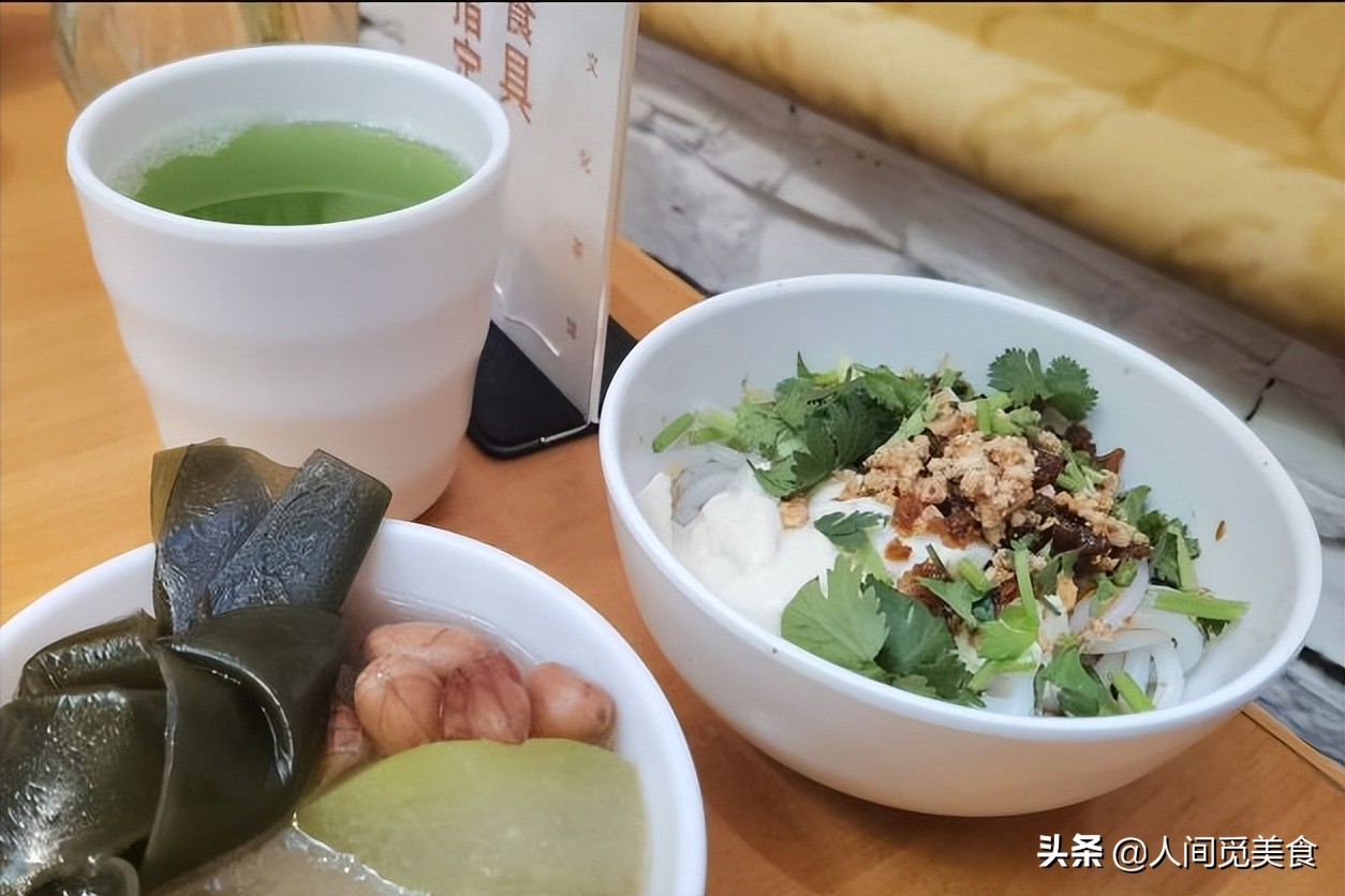 云南最好吃的豆花米线在哪里,昆明有没有10块钱一碗的米线