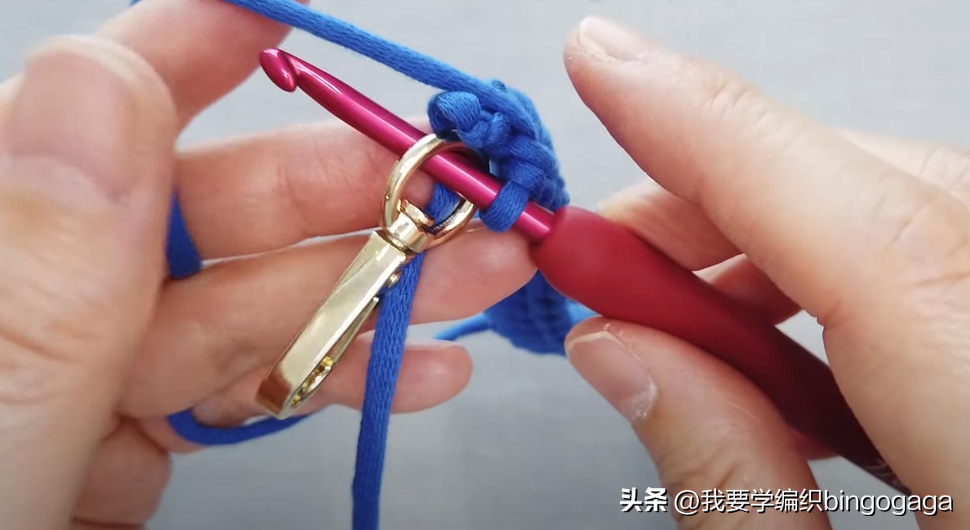 经典棋盘格元素编织包图解,棋盘格包包的线