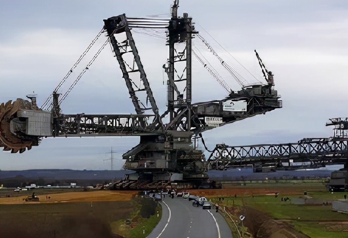 十大机械怪物排名,世界上的极限机械怪兽有多厉害