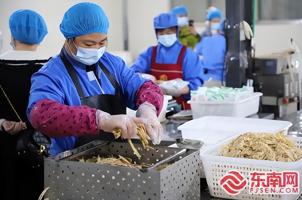 娴﹀煄绗嬪共,娴﹀煄灞变笅鎸栫瑡