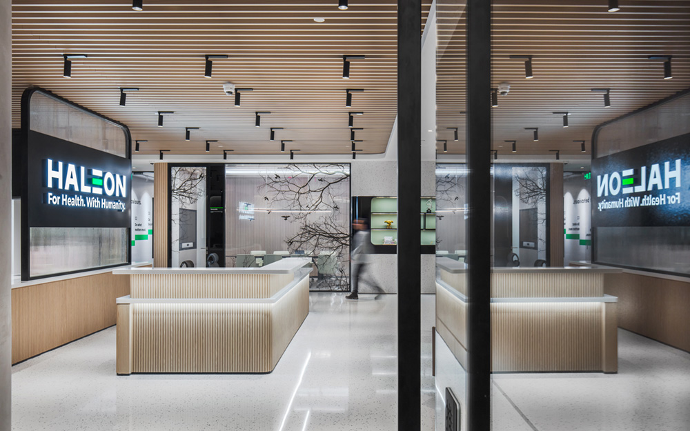 高端定制混合多元生物制药Moderna华沙办公室设计