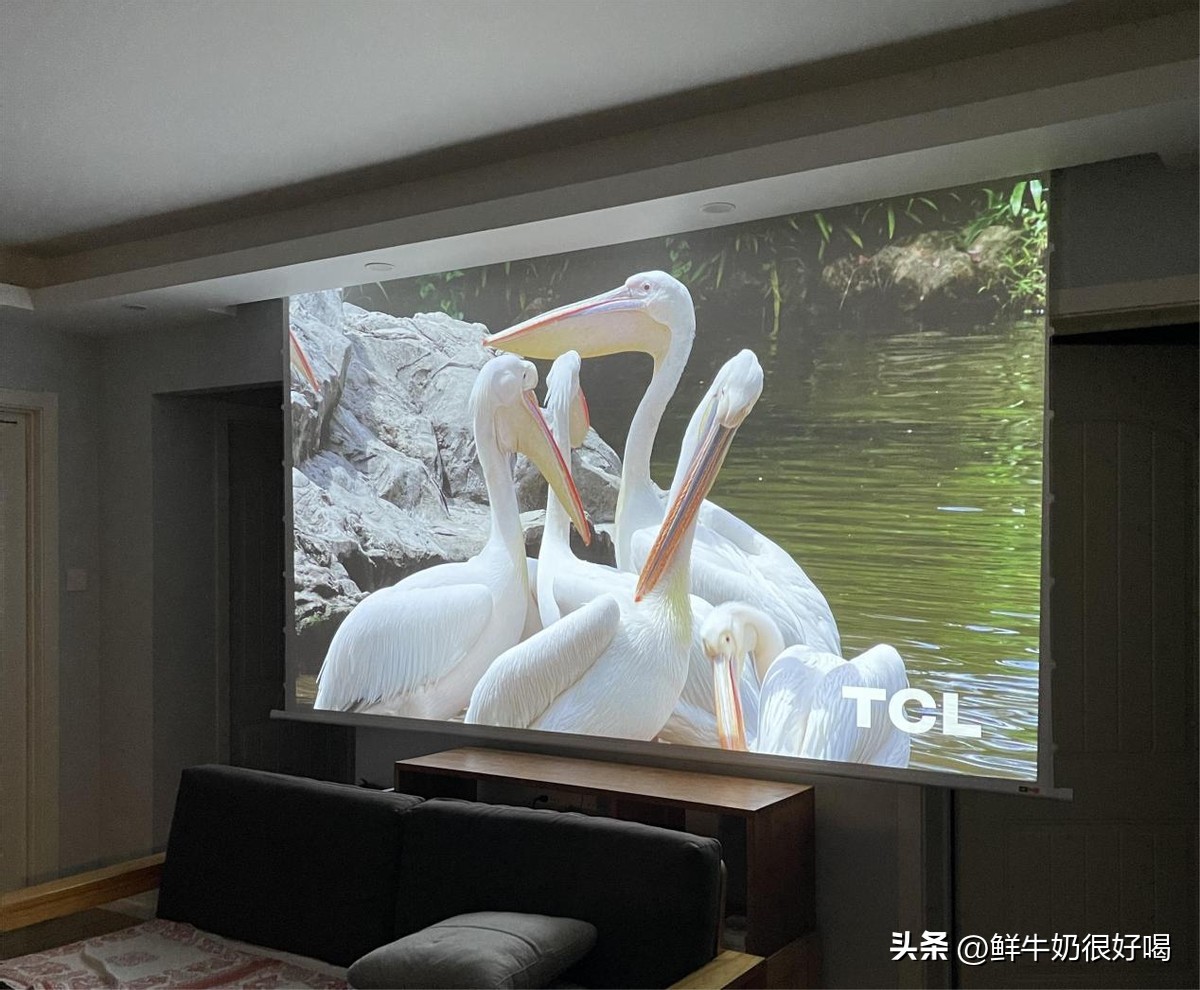 现在市面卖的激光投影仪哪个更好,2023年最建议买的三款激光投影仪