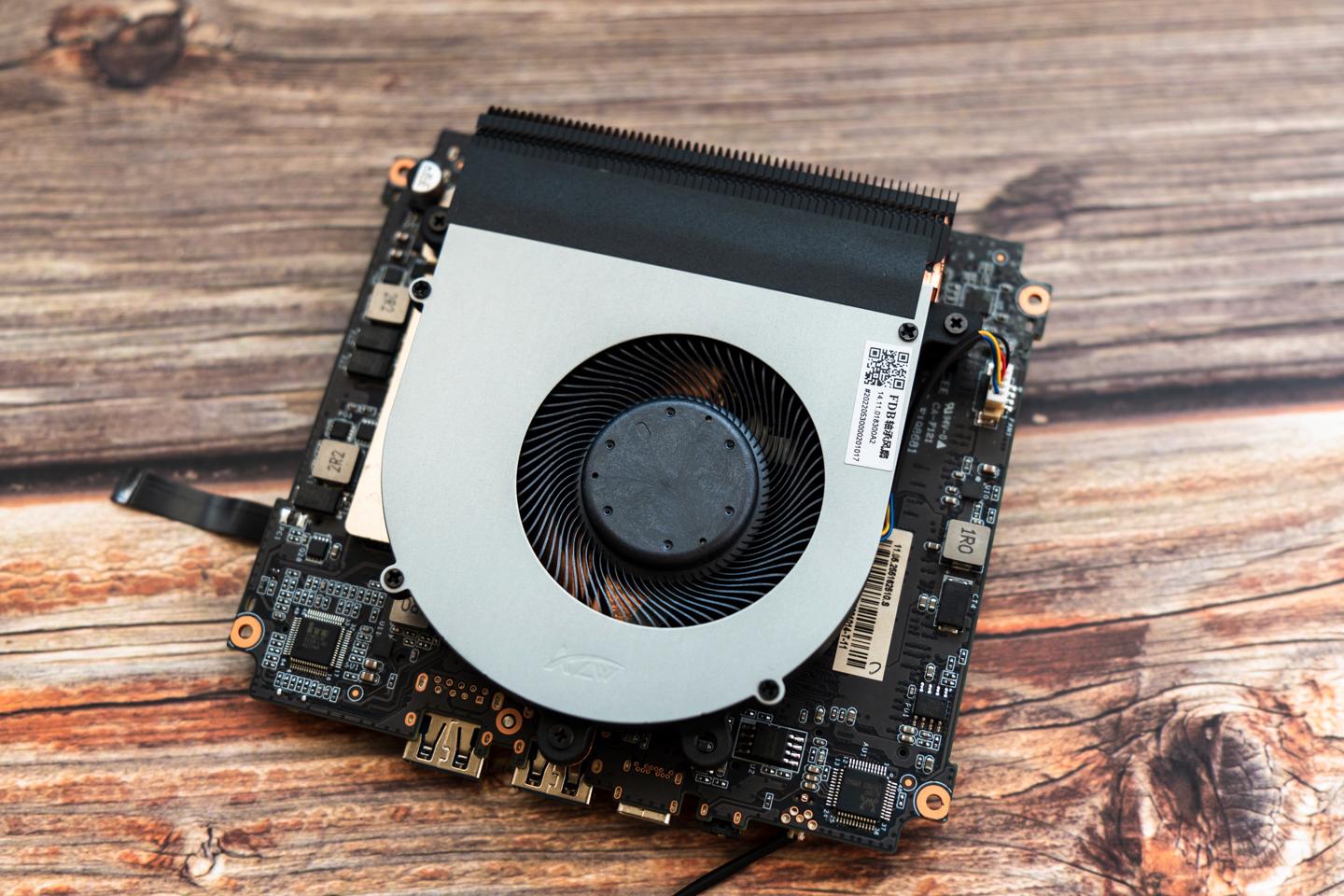 办公剪辑两相宜12代迷你主机零刻SEi12深度测试