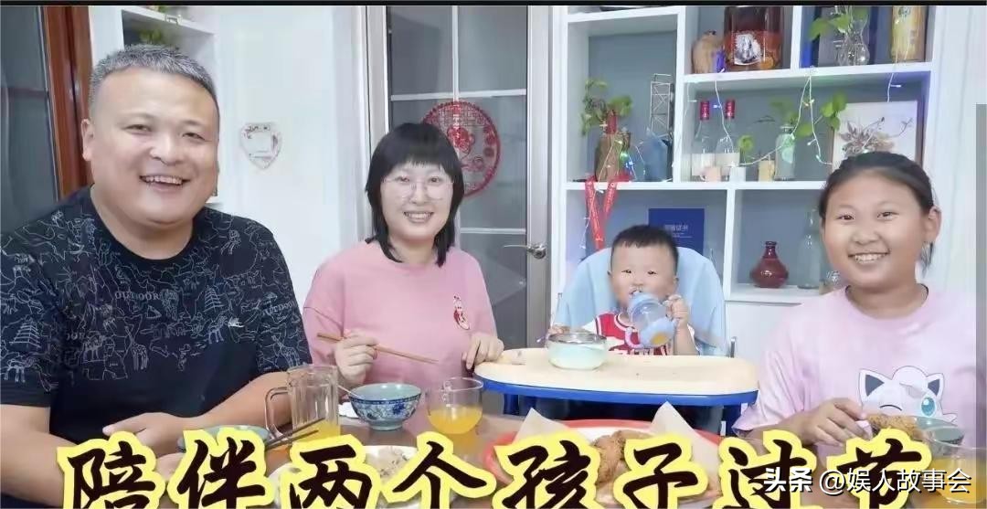 喷香哥实际是干什么的,喷香哥的2017幸福小生活视频