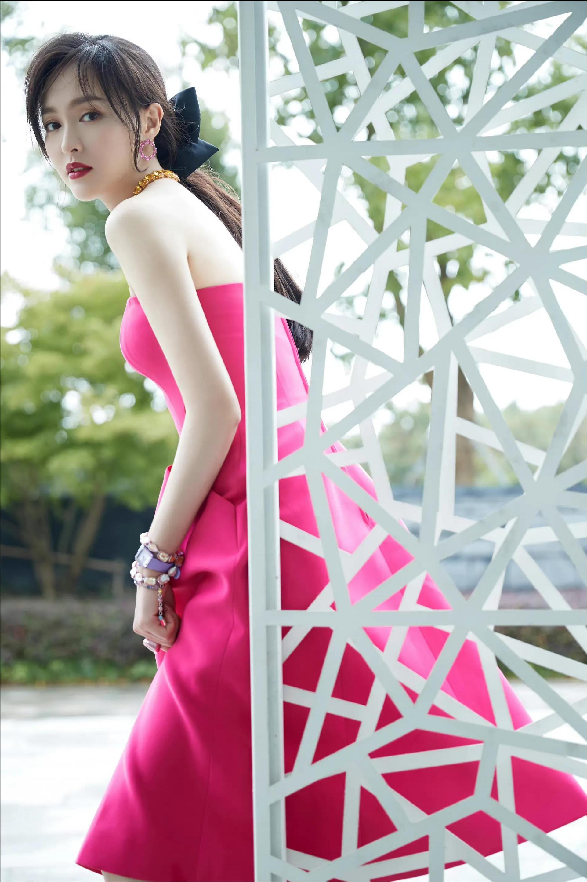 唐嫣代言施华洛世奇,唐嫣代言珠宝品牌有哪些