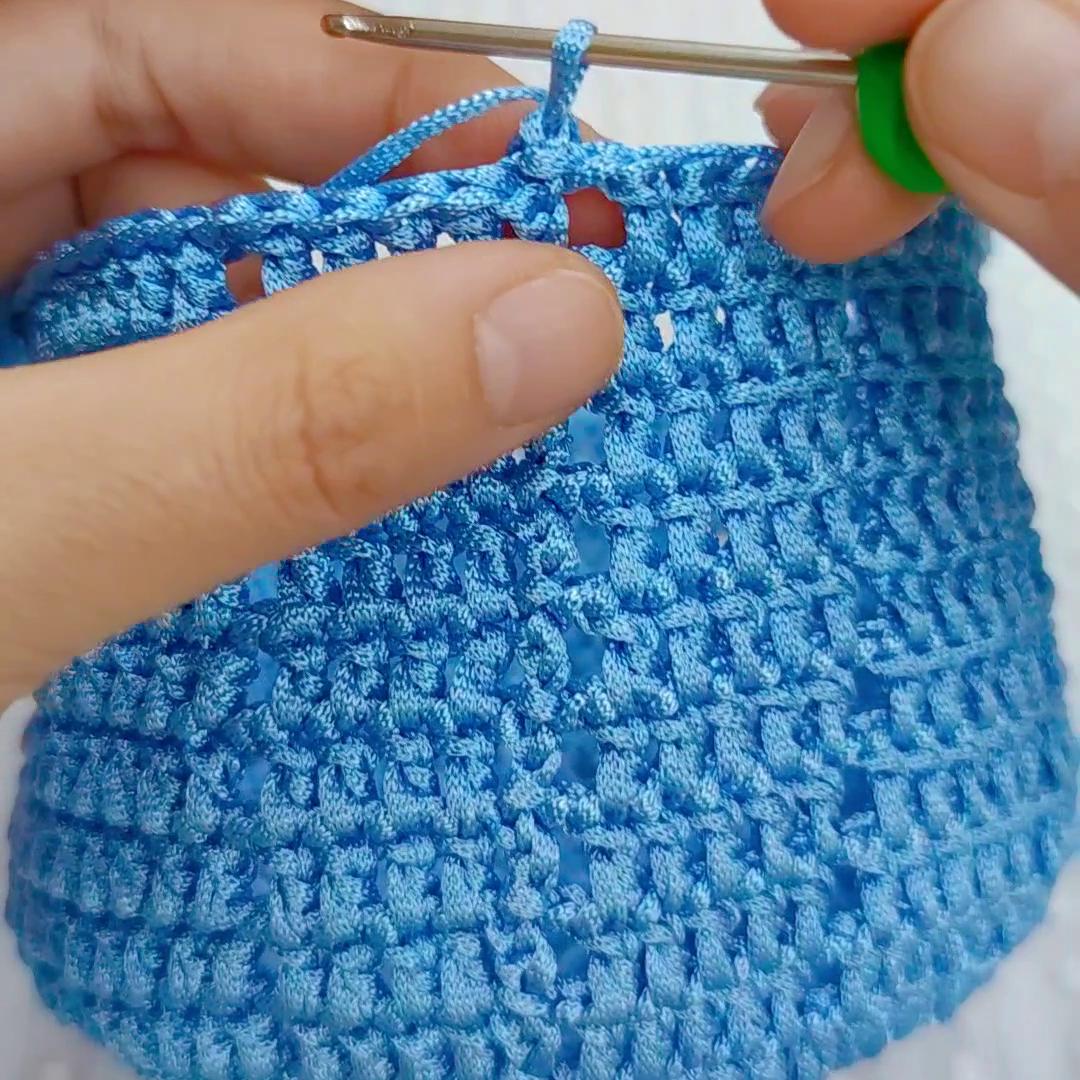 用毛线钩帽子的编织方法视频教程,钩针米奇平面装饰帽子上视频教程