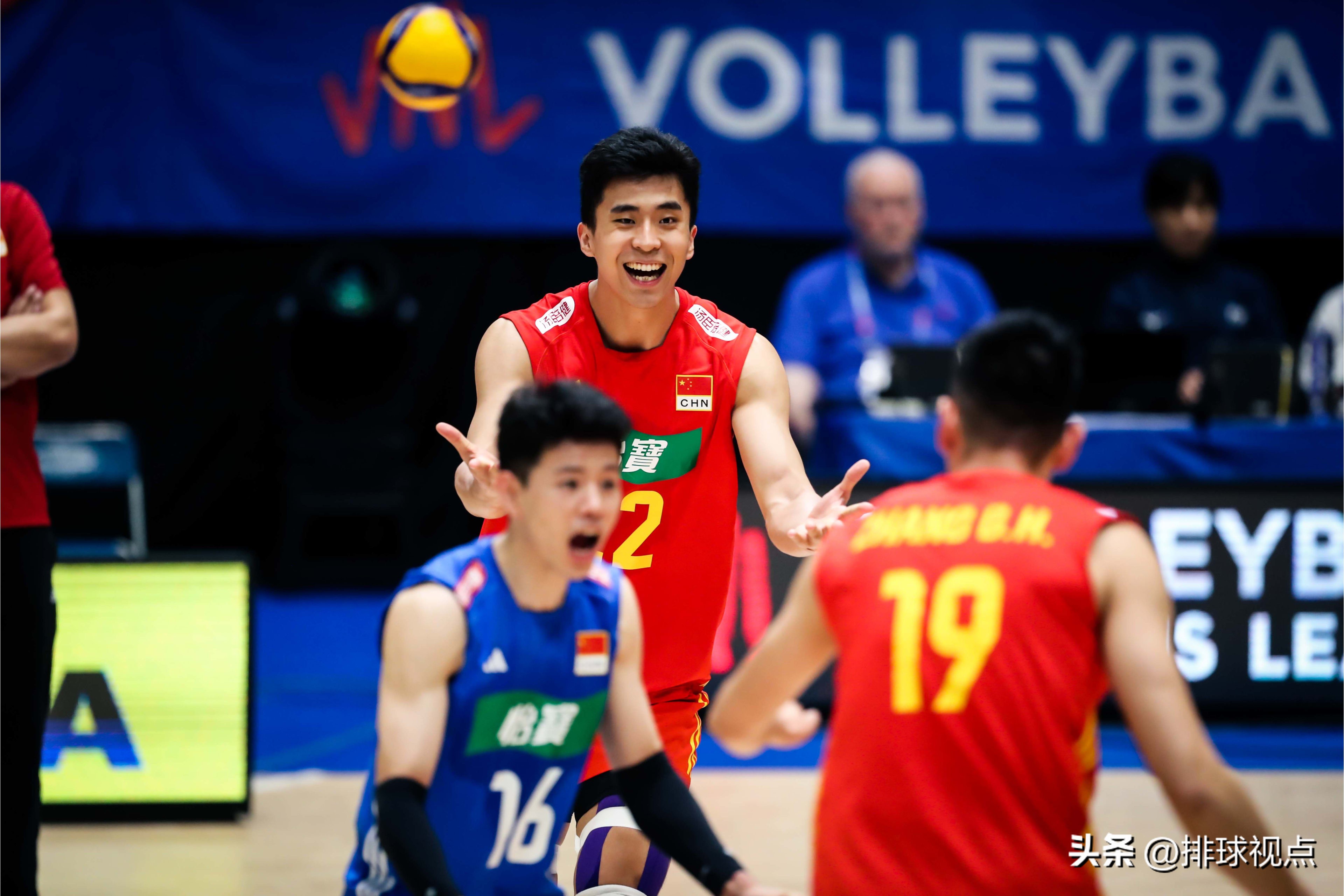 中国男排3-0胜韩国队,中国男排1-3不敌伊朗