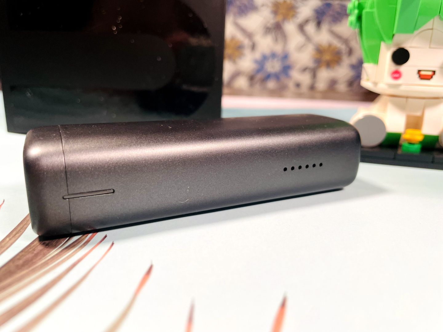 360g900和海康威视c8夜间行车对比,海康威视与360行车记录仪哪个更好