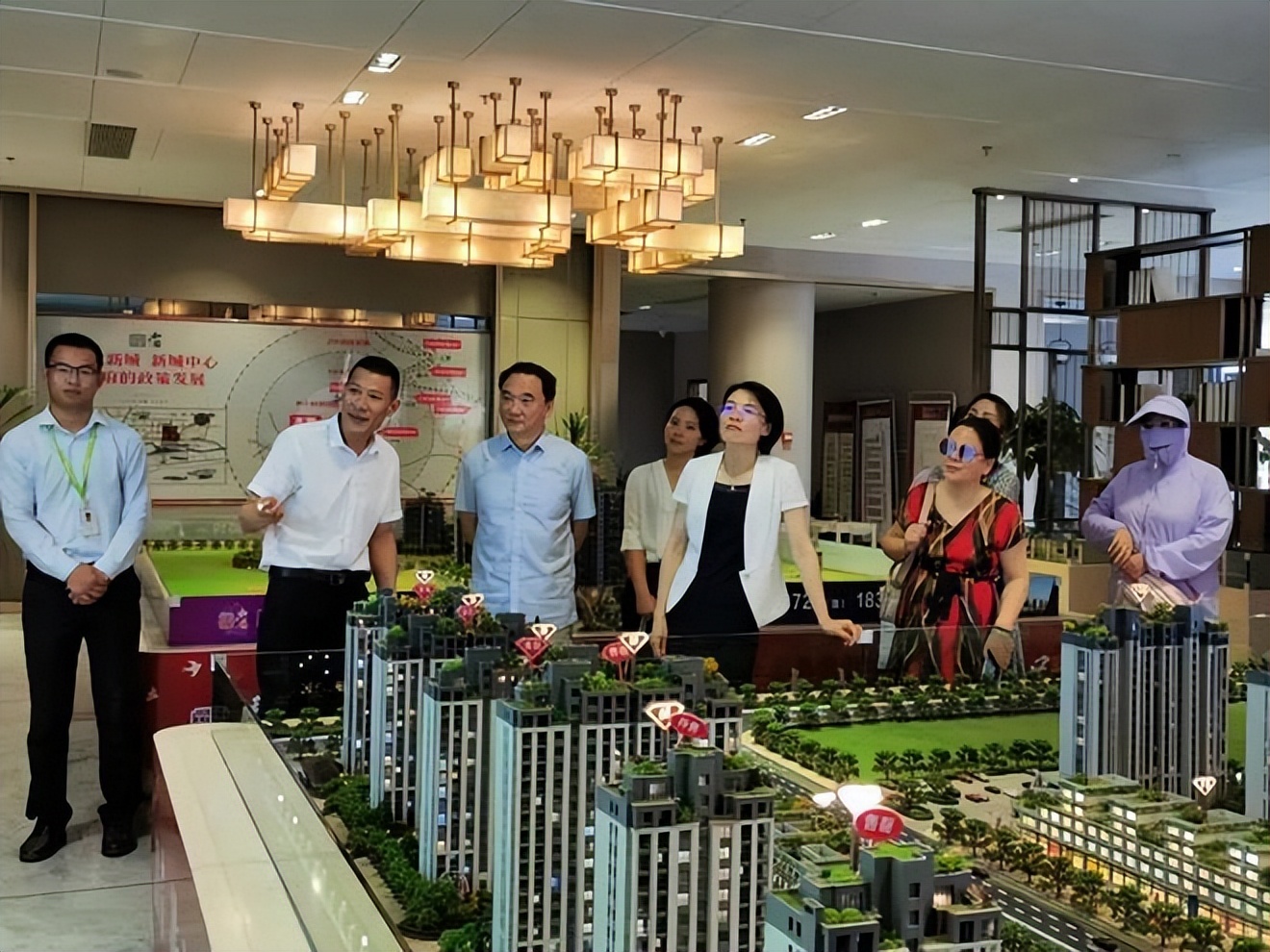 娴呮瀽鏂囨梾璧嬭兘鍩庡競鍒涙柊鍙戝睍,鎴戜负鏂囨梾浣撻珮璐ㄩ噺鍙戝睍寤鸿█鐚瓥